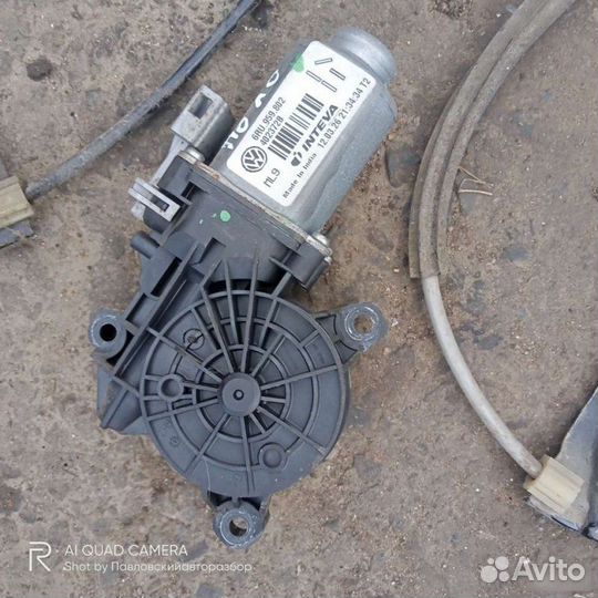 Стеклоподъемник Volkswagen Polo