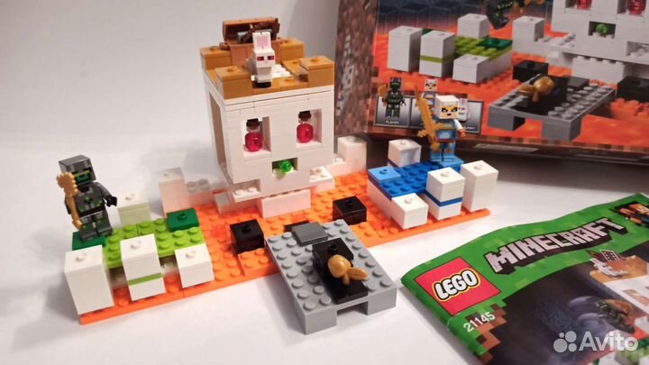 Конструктор lego Minecraft 21145