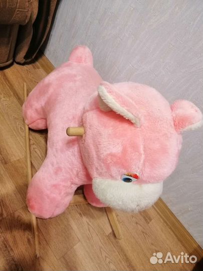 Детская игрушка качалка