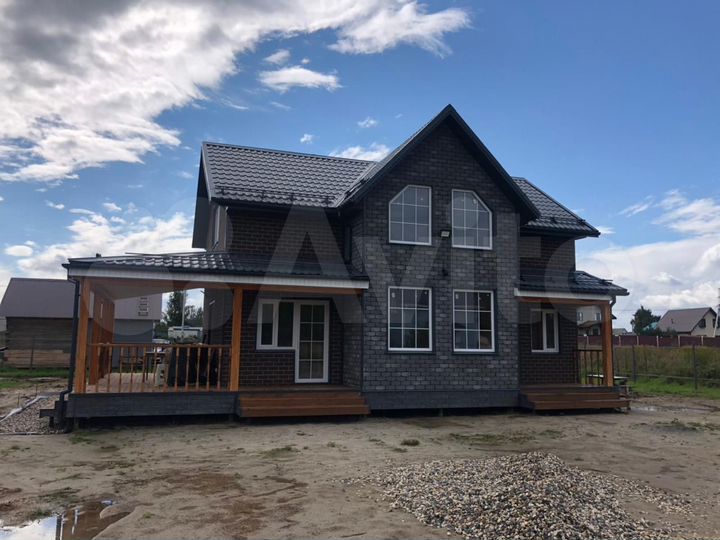 Коттедж 125 м² на участке 10 сот.