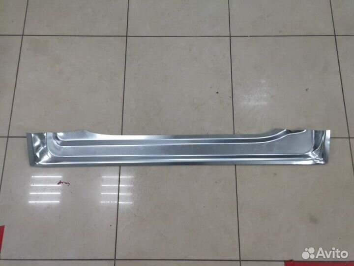 Панель ремонтная сдвижной двери правый