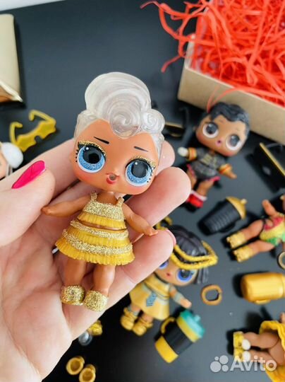 Набор золотых куколок lol с аксессуарами