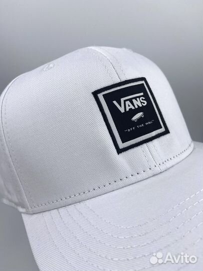 Кепка Бейсболка vans off the wall