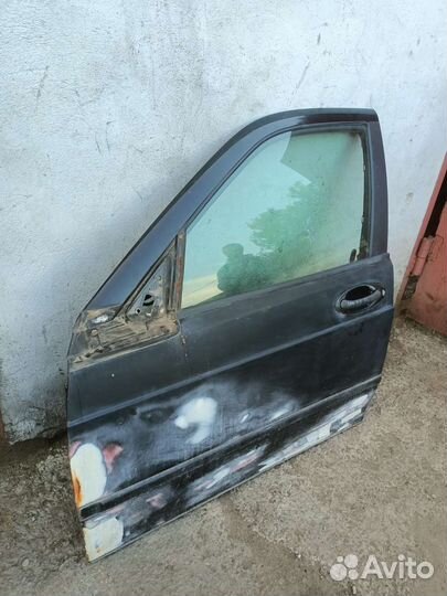 Передняя левая дверь Saab 9-5