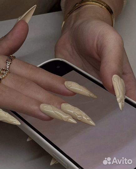 Обучение, салонный маникюр - наращивание