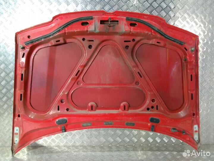 Капот Volkswagen Polo (1994-2002)