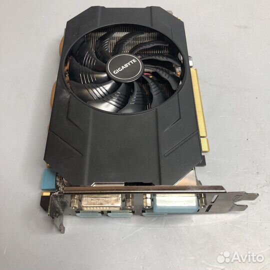 Видеокарта gigabyte GeForce GTX 970 4G Выключается