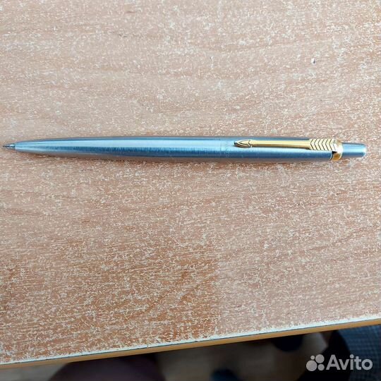 Шариковая ручка parker