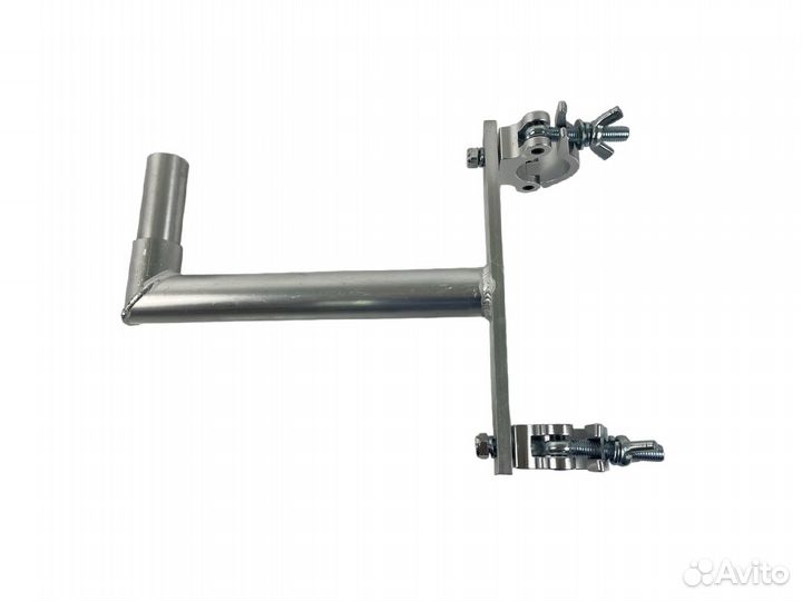 Кронштейн для крепления акустики на ферму