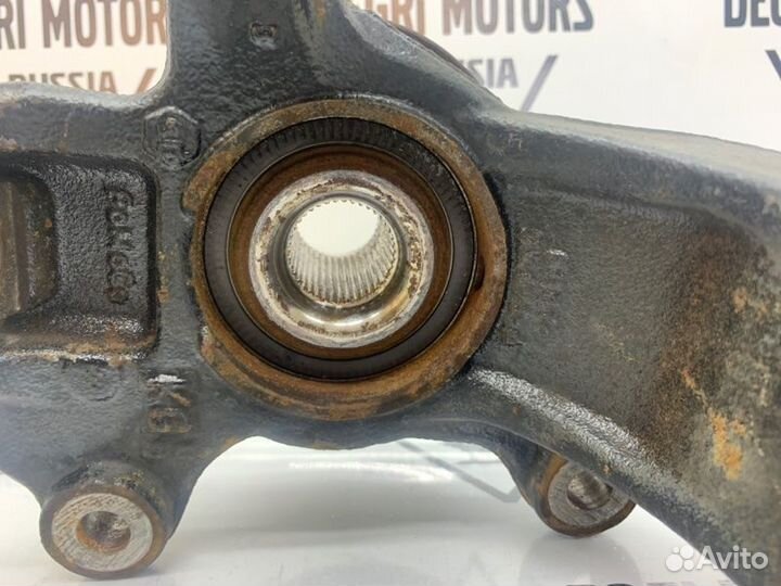 Кулак поворотный в сборе левый Volvo S60 S80 V60