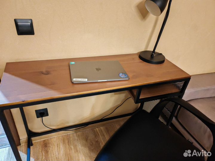 Стол для ноутбука. IKEA фьеллбо