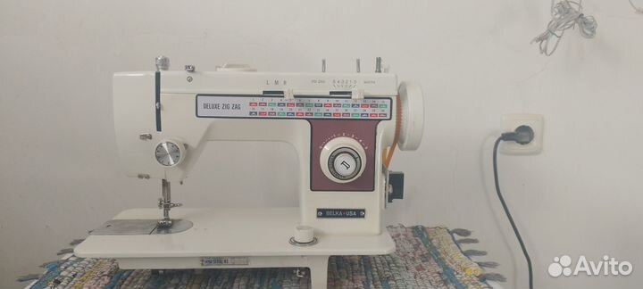 Швейная машинка Belka