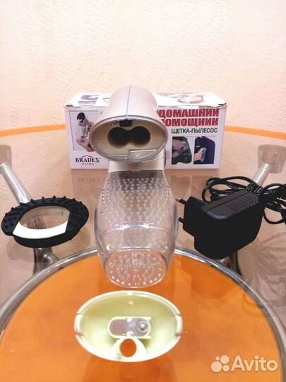 Домовенок. Щётка - Пылесос 2в1