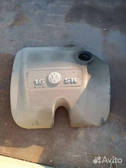 Крышка двигателя Volkswagen/skoda