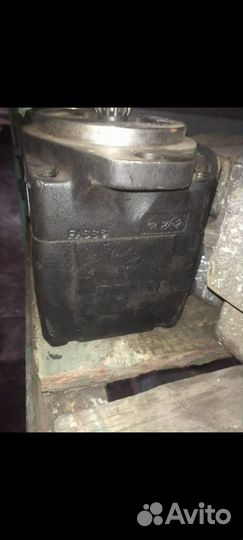 Гидравлический насос новый jcb