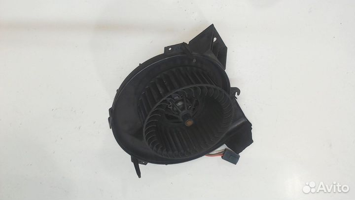 Двигатель отопителя Opel Combo, 2003