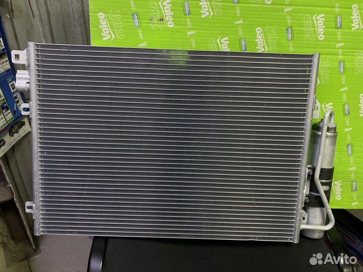 Радиатор кондиционера renault logan