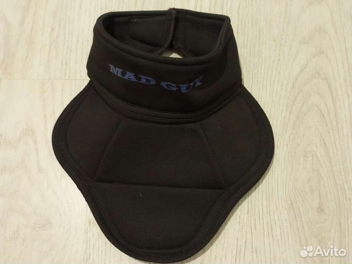 Защита на шею хоккейная