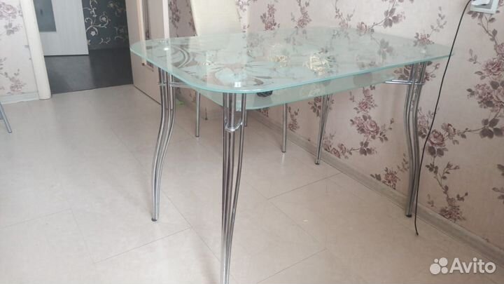 Кухня, кухонная мебель и техника