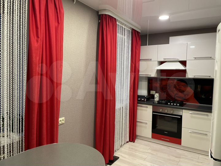 3-к. квартира, 68 м², 2/5 эт.