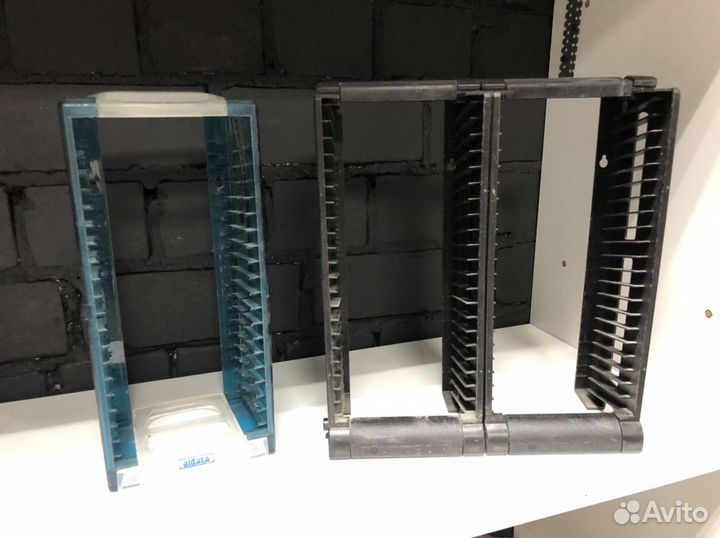 Подставка с дисками