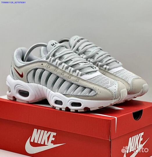 Кроссовки Nike