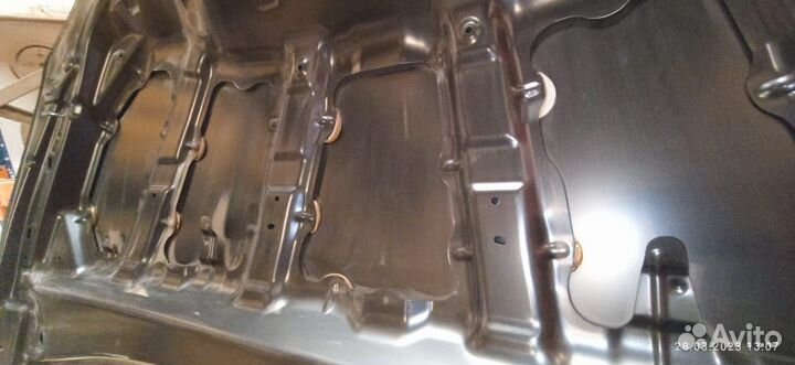 Капот Toyota Rav 4 c 2005 года 53301-42070