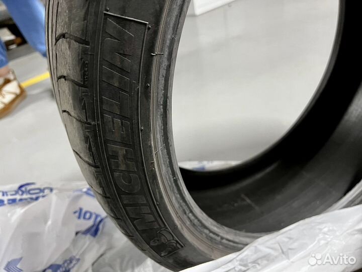 Michelin Pilot Sport 225/40 R19
