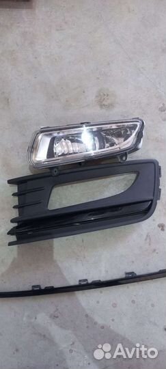 Противотуманные фара левая volkswagen polo