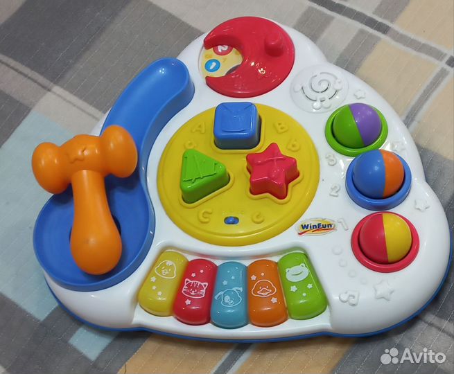 Развивающий столик