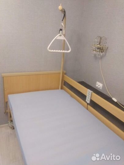 Медицинская кровать с электроприводом Burmeier Eco