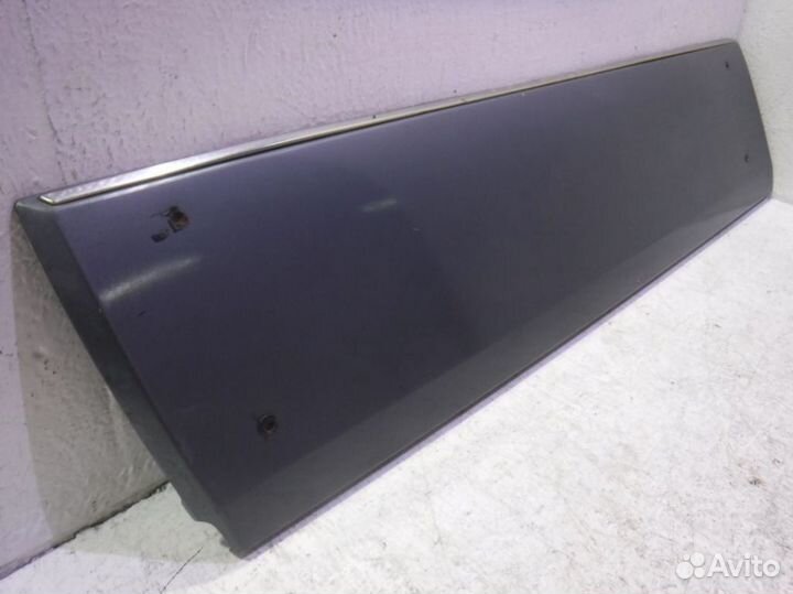 Накладка двери передней левой
