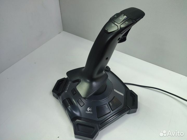 Игровые манипуляторы Logitech Attack 3