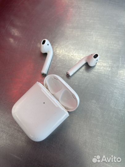 AirPods 2 Wireless Charging Case оригинал
