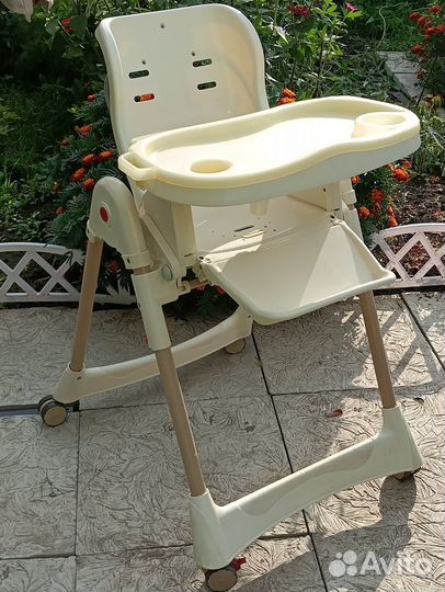 Стульчик для кормления