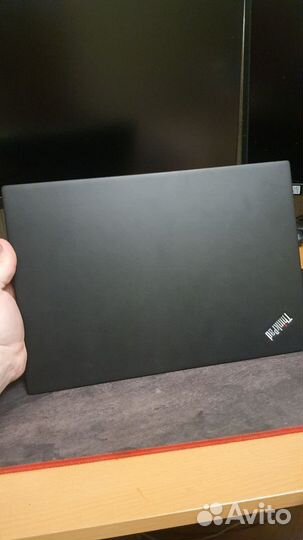 Lenovo thinkpad t490s