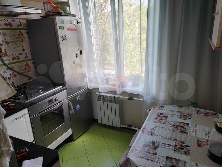 3-к. квартира, 55 м², 2/5 эт.