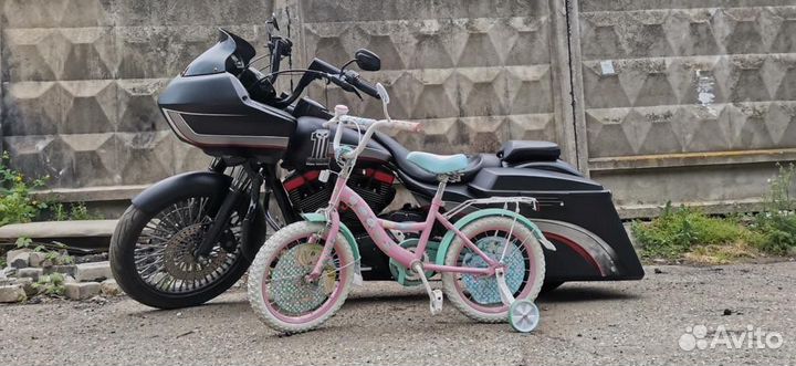 Стильный детский велосипед