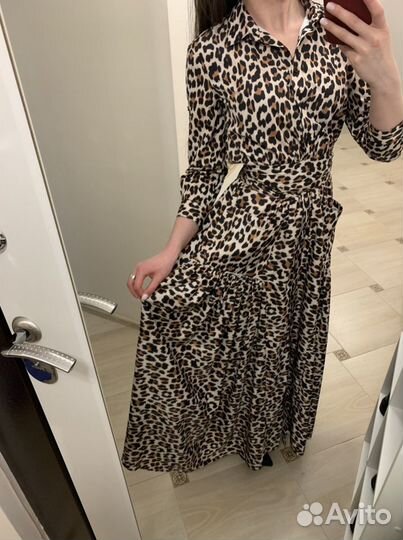 Платье с леопардовым принтом новое