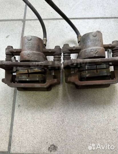 Суппорта задние Toyota Avensis