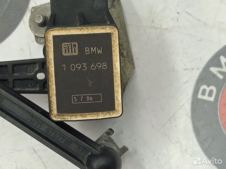 Датчик дорожного просвета задний Bmw X5 E53 M54B30