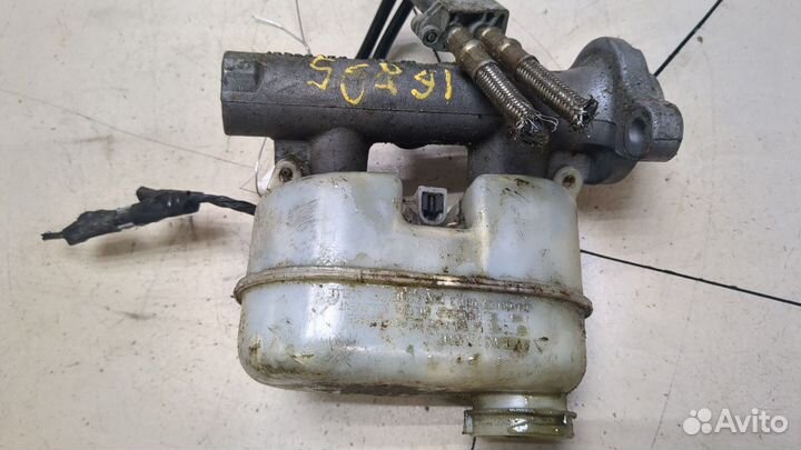 Цилиндр тормозной главный Chevrolet Trailblazer, 2005