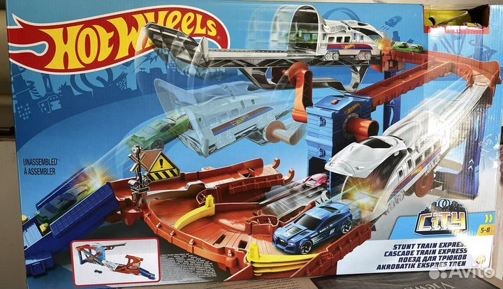Hot Wheels поезд