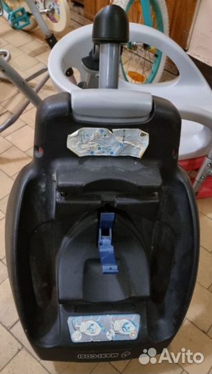 База изофикс maxi cosi