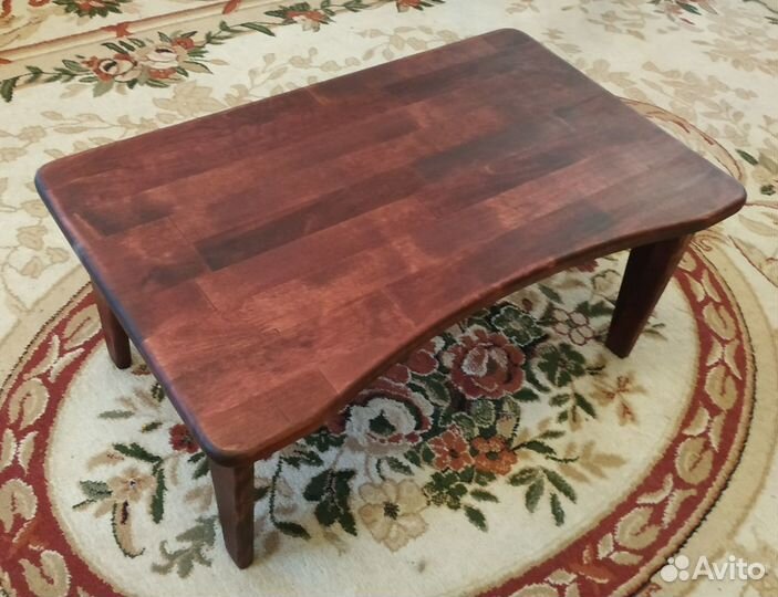 Столик для ноутбука