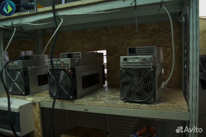 Antminer S21 hydro 302T