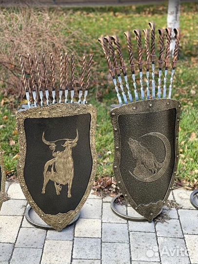 Щит подарочный/ подставка под шампуры