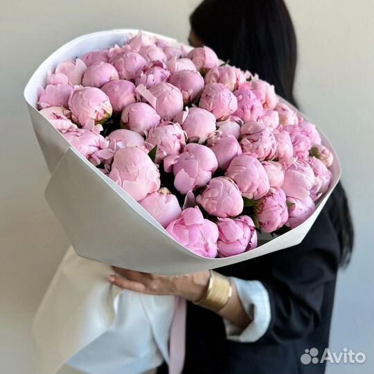 51 пионы С доставкой