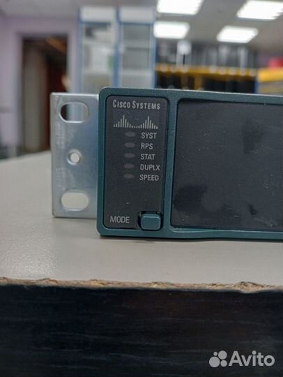 Коммутатор Cisco catalyst c2960 24TC-L VO2 SFP