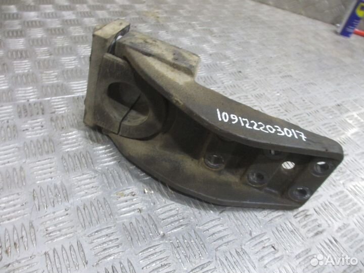 Кронштейн заднего стабилизатора Volvo 3197958